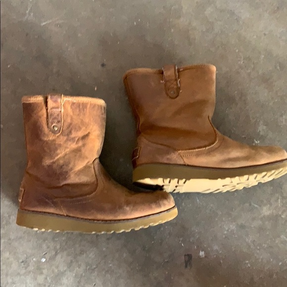 kids leather ugg boots